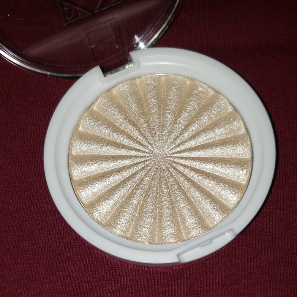 Highlighter - Picture 3 of 4